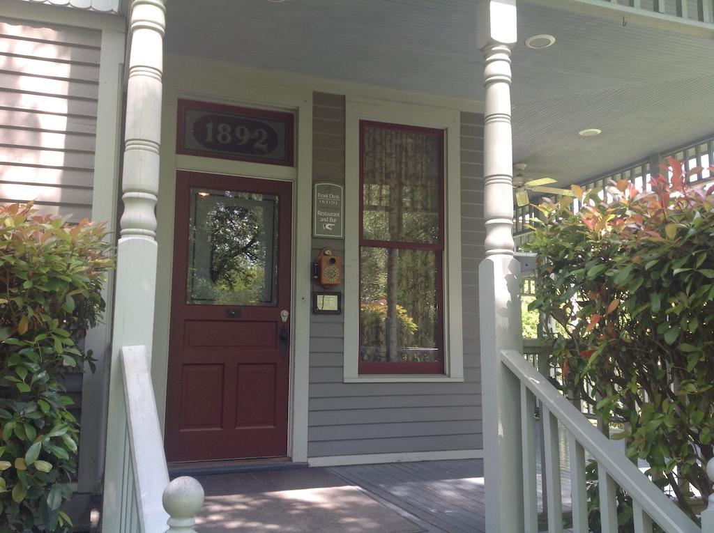Inn On The Creek Salado Exterior photo
